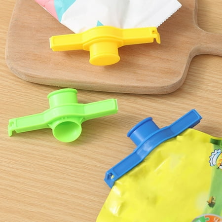 

Chicmine 4Pcs Non-slip Dustproof Vacuum Seal Clips with Cap Food Preservation Seal Pour Snack Storage Bag Clips Kitchen Gadgets