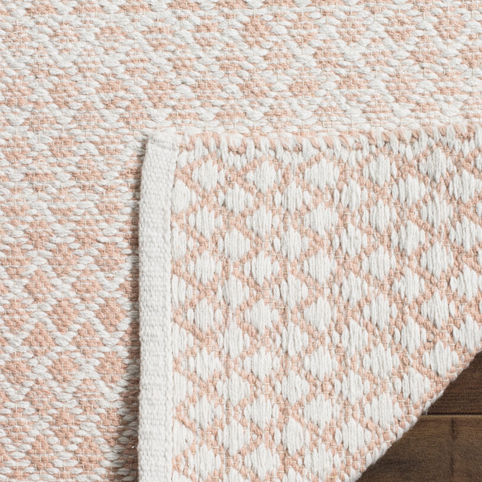SAFAVIEH Montauk Vaughn Geometric Cotton Area Rug, Light Grey/Ivory, 4' x 6'
