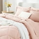 thumbnail image 3 of Juego de edredón CozyLux Queen con sábanas, 7 piezas, color rosa rubor, 3 of 8