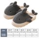 thumbnail image 4 of Pantuflas Divertidas De Algodón Con Tiburón Cute Shark Home Zapatos de felpa Cómoda zapatilla de algodón cálida y peluda (Gris 42 43), 4 of 8