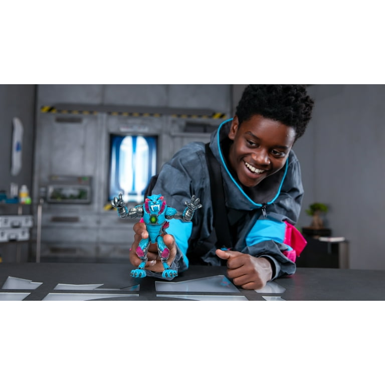 MrBeast Lab Mutators Iconic Panther Action Figure, Mutate