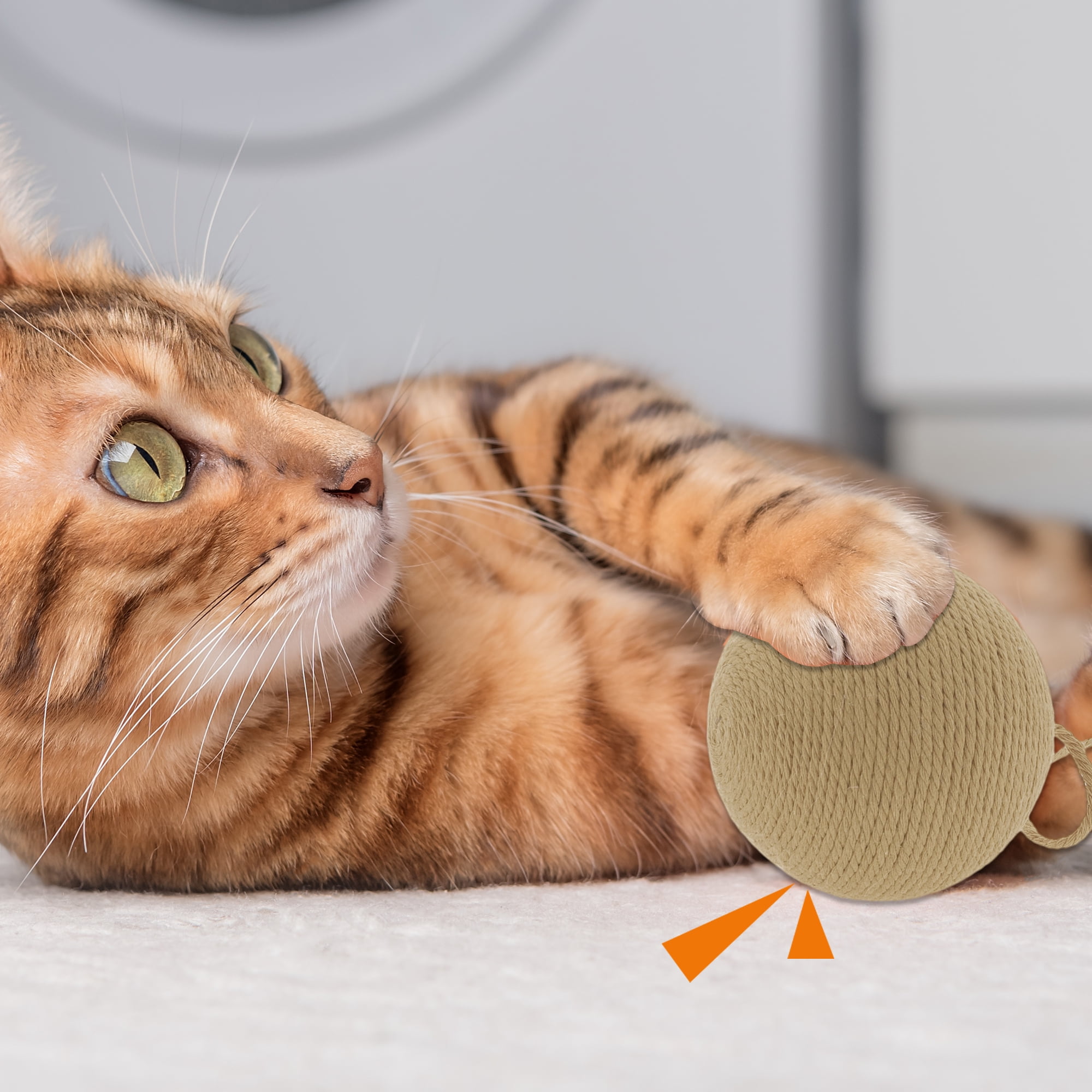Unique Bargains Cat Playing Balls with Bell Inside Khaki