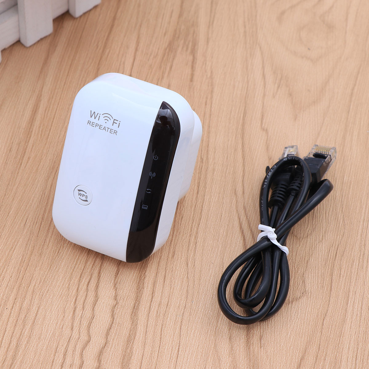 Wi-Fi Signal Repeater Wireless Signal Booster 2.4GHz Band ...