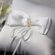 thumbnail image 3 of Almohada de anillo Yuarrent Perlas románticas Cojín delicado Portador de anillos blancos Compromiso Propuesta de matrimonio Suministros de boda Kits de decoración para fiestas 60g 15x15cm, 3 of 6