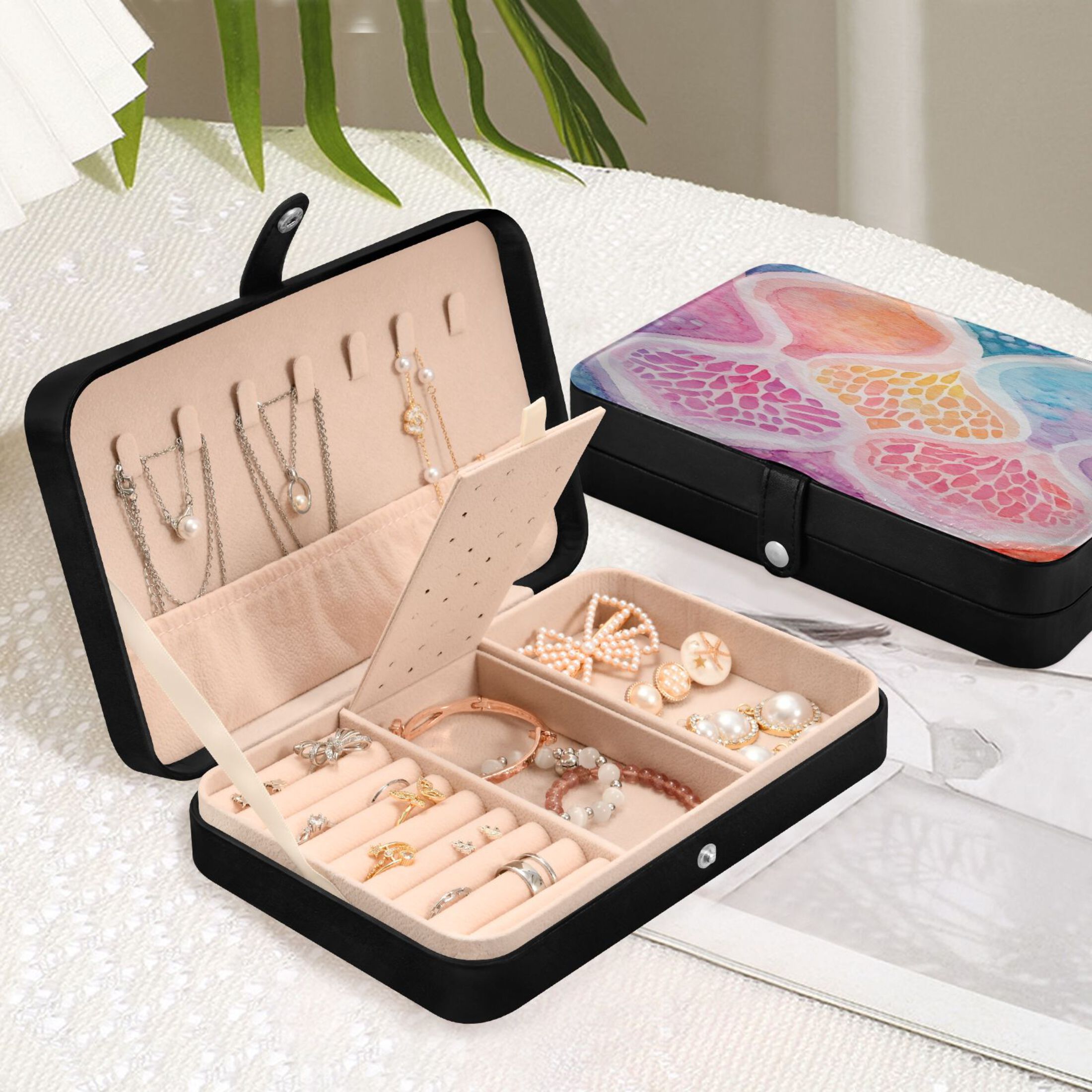Leather Jewelry Box Rectangular 8.27x5.5x1.78In Travel Jewelry Storage Earrings Necklace Bracelet Watch Brooch Storage Colorful Pattern