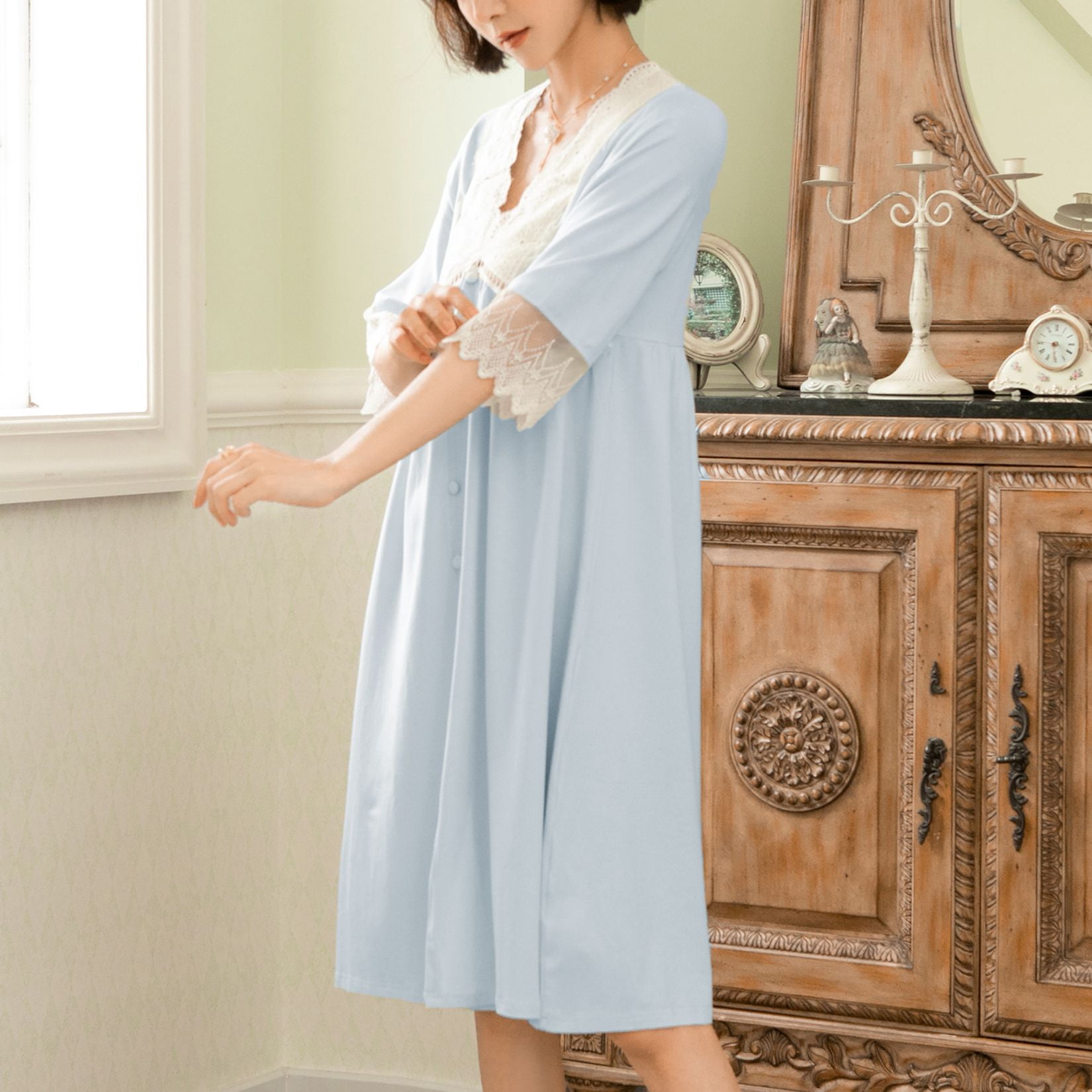 Defitshape Women's Cotton Nightgown Scalloped V-Neck Princess Pjs