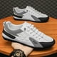 thumbnail image 2 of Zapatos de hombre de primavera y verano, zapatos de lona transpirables, zapatos blancos de moda para todos los partidos, zapatillas de deporte sin cordones, 2 of 6