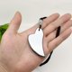 thumbnail image 4 of Colgante de Piedra Terahertz ANGGREK Gua Sha Corazón Mini Drenaje Linfático Unisex, 4 of 8
