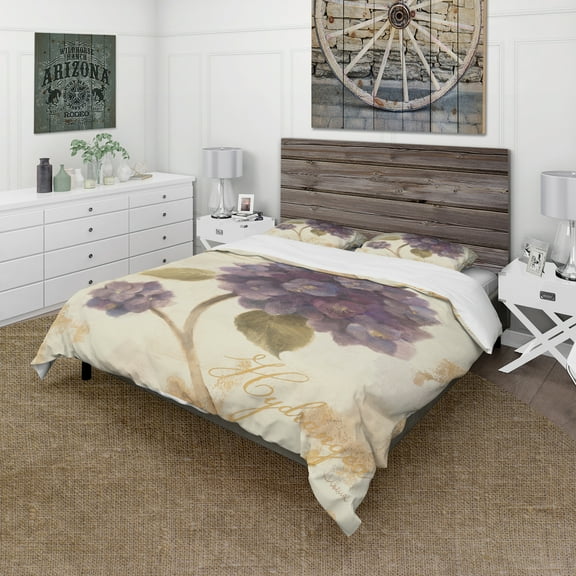 Designart 'Abundant Hydrangea Flower II' Cottage Duvet Cover Set