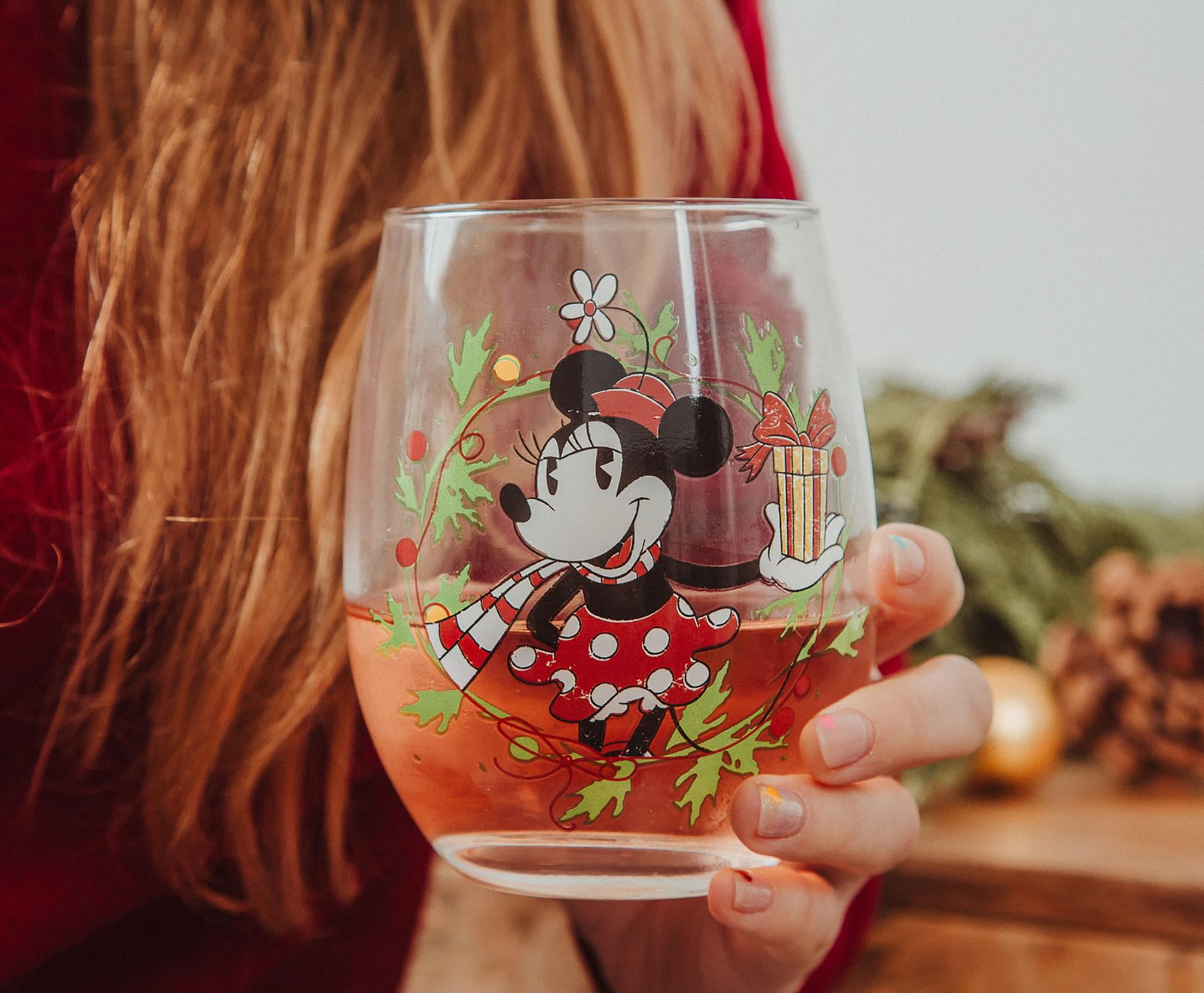 Disney Mickey and Minnie 20 Ounce Stemless Wine Glass DL12196FV
