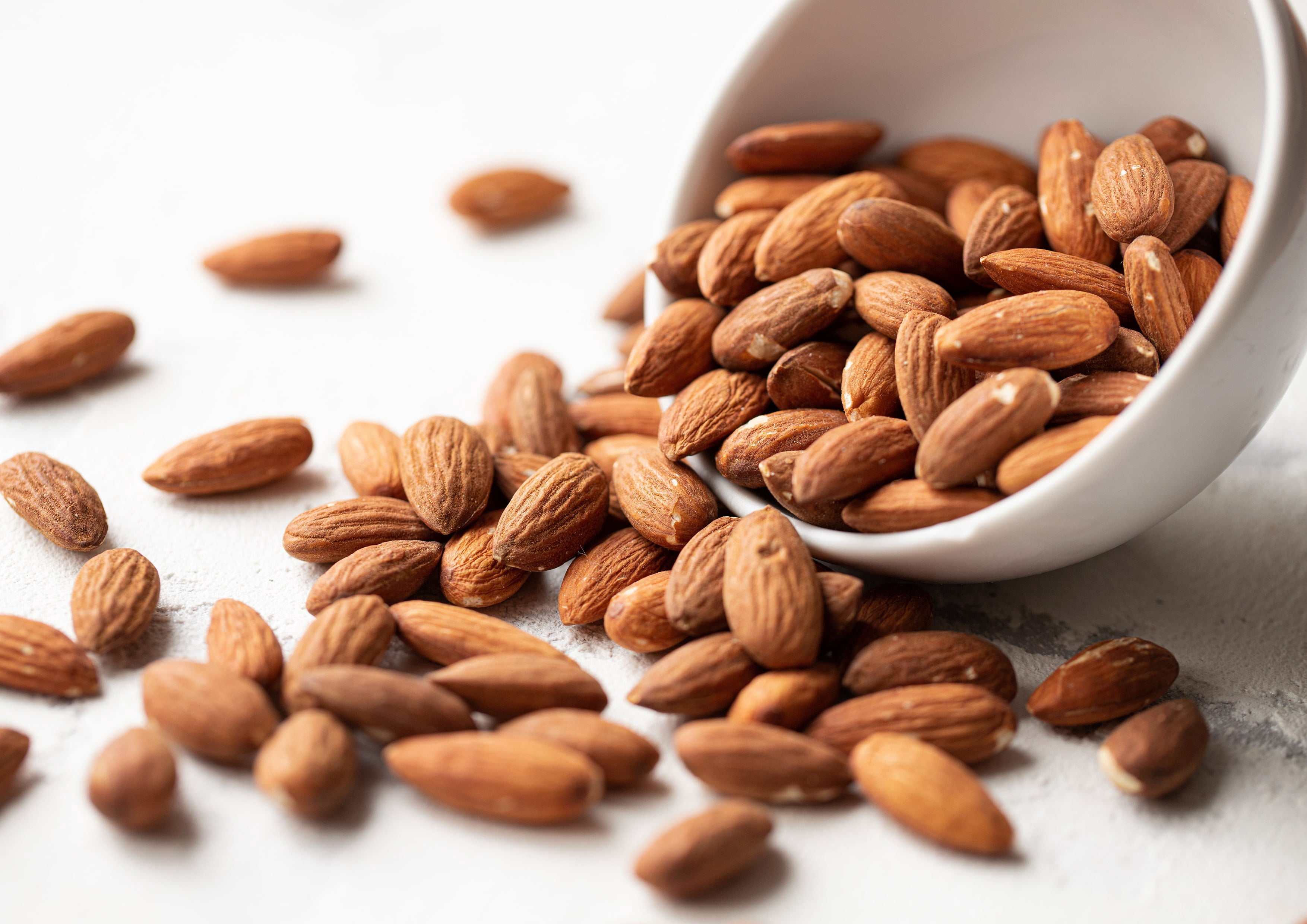 Organic Dry Roasted Almonds with Himalayan Salt, 4 Pounds – Non-GMO, Oven Roasted, Lightly Salted Whole Nuts, No Oil Added, Vegan, Kosher, Bulk. High in Protein and Essential Fatty Acids. Great Snack