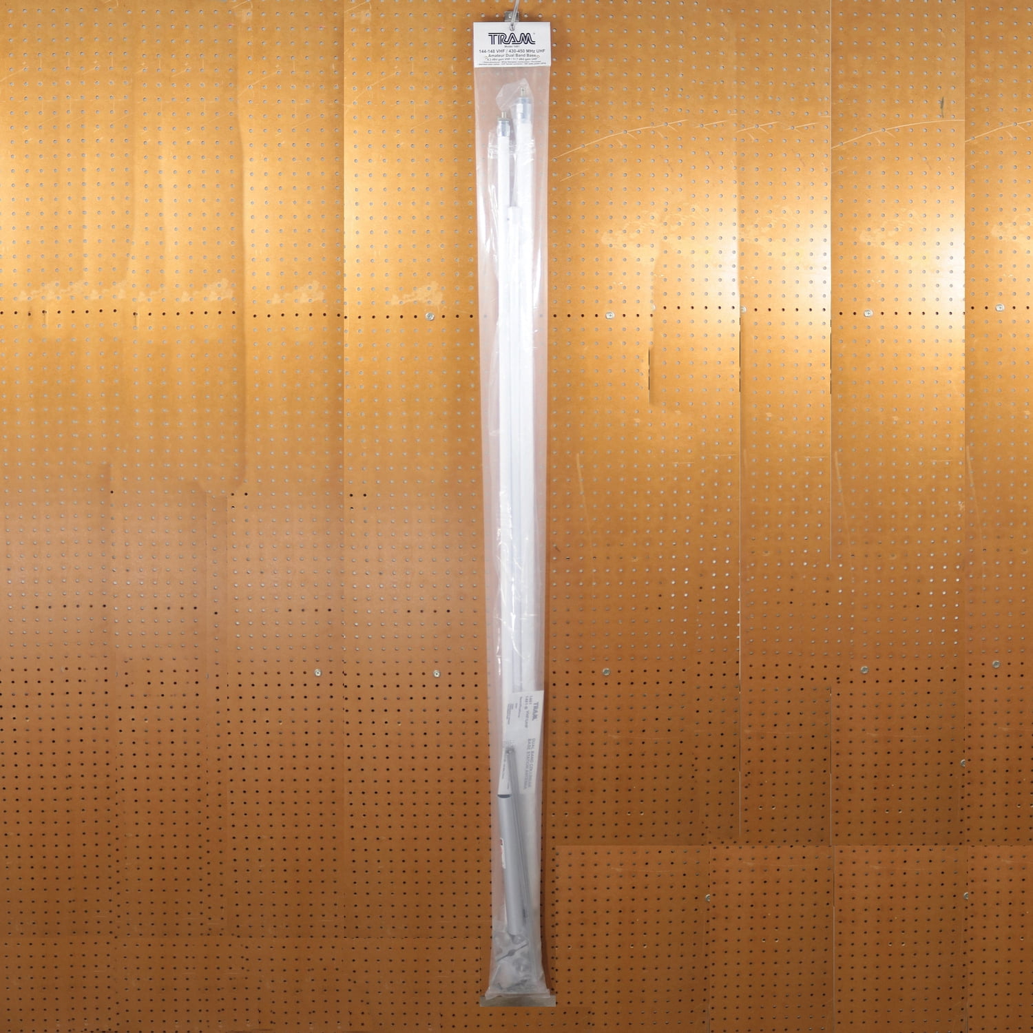 Tram 200-Watt Dual-Band 3-Section Fiberglass Base Antenna with 50-Ohm UHF SO-239 Connector, 17-Ft. Tall, White