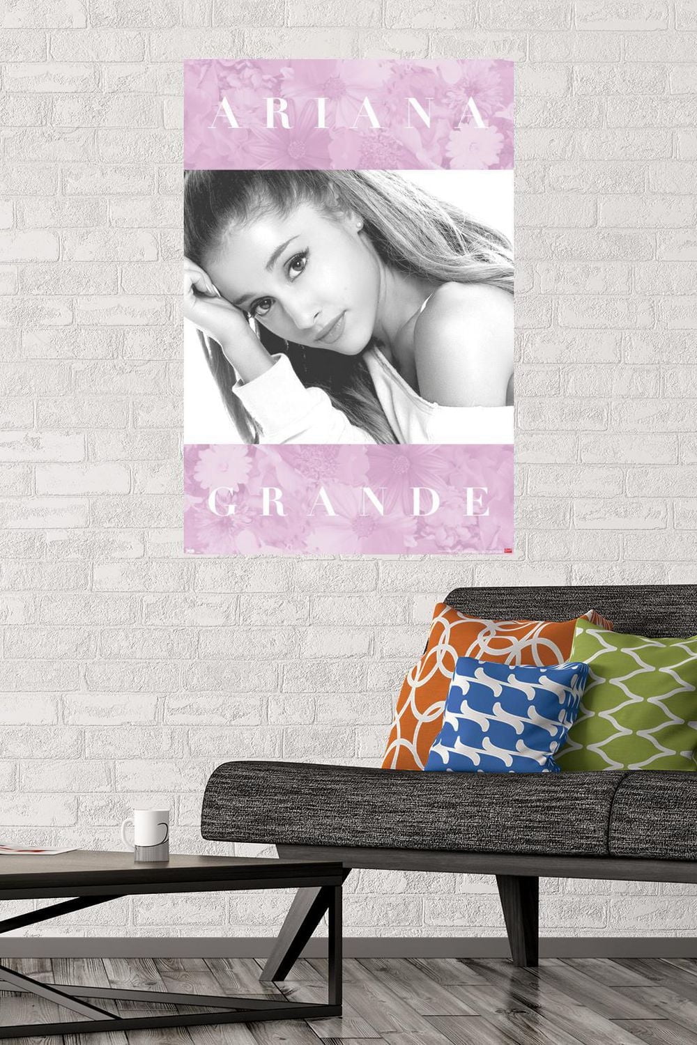 Ariana Grande - Floral Wall Poster, 14.725" x 22.375"