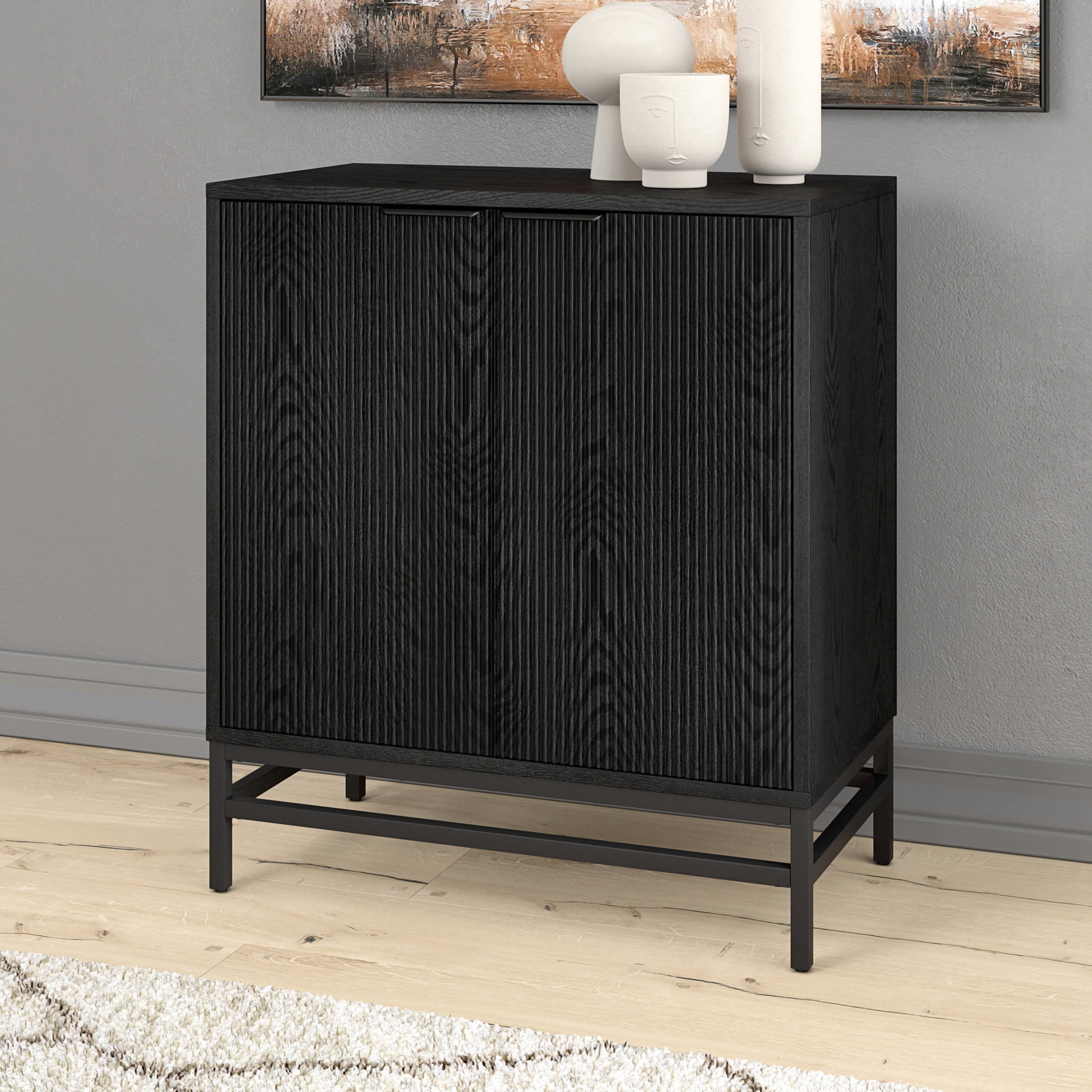 Evelyn&Zoe Modern/Contemporary 28" Wide Black Grain Accent Cabinet