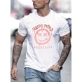 thumbnail image 1 of Elegante camiseta de cuello redondo para hombre con estampado único de cara sonriente: informal, perfecta para el día a día y para salir por la noche., 1 of 5