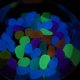 thumbnail image 5 of amart2010 Glow Luminous Gravel Tank Decoración Artesanía Paisajismo Guijarros Oscuro Multicolor Cola Piedras luminosas, 5 of 7