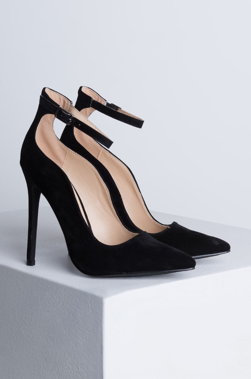 pointed pumps with ankle strap