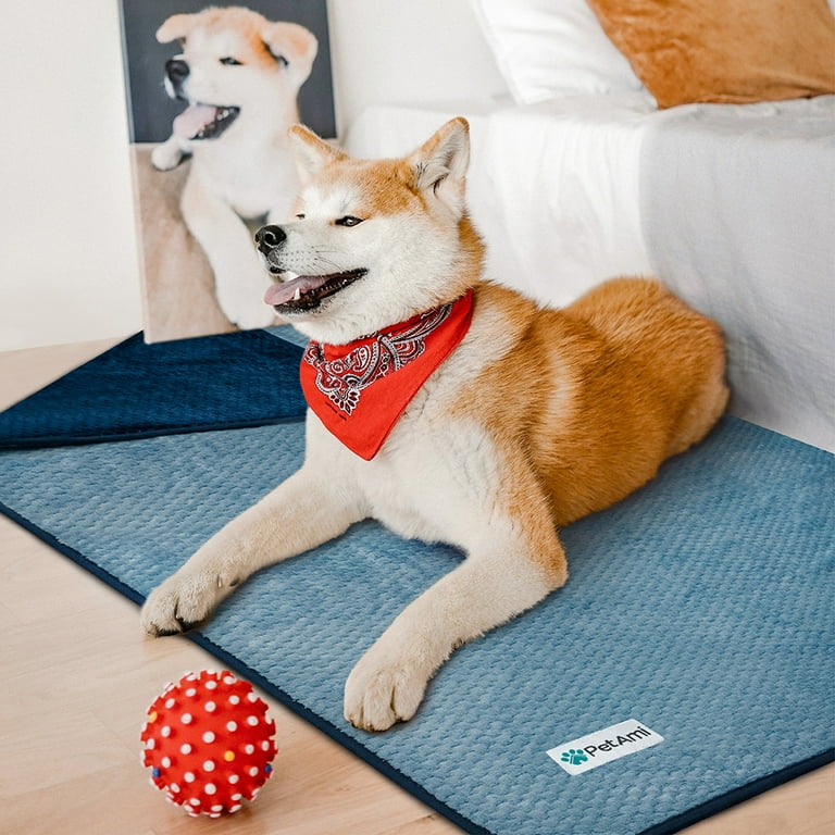 Brentwood Originals Waterproof Pet Throw Waterproof Dog Blanket