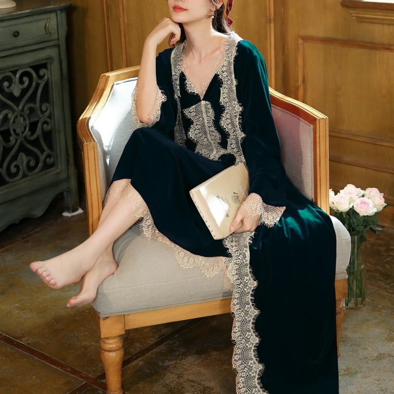 Defitshape Women's Velvet Nightgown Bathrobe Set Luxury 2 Piece Full Length Dressing Gown Lace Robe Pajamas Fancy Pj Set Dark Green X-Large
