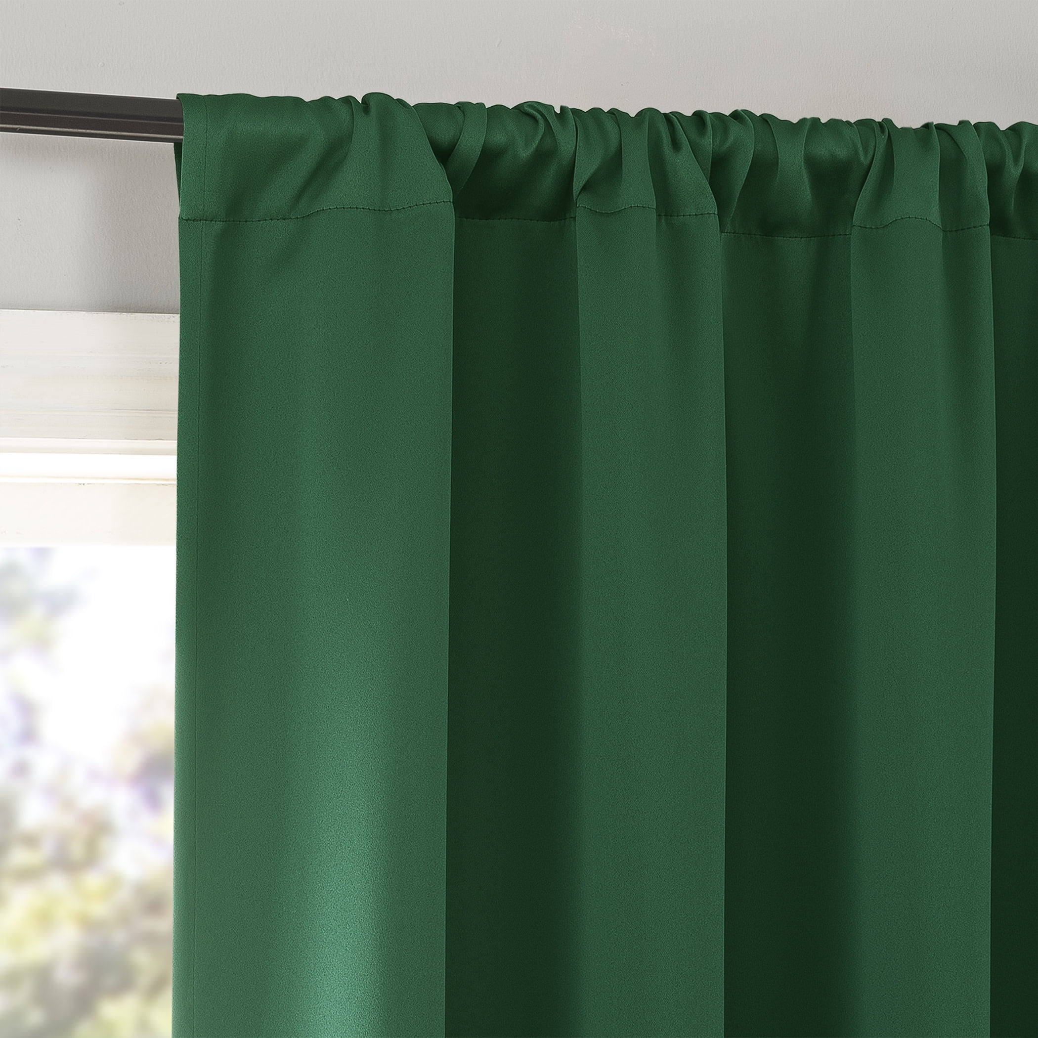 Sun Zero Rianna Theater Grade Extreme 100% Blackout Rod Pocket Curtain Panel, 40"W x 96"L, Malachite Green