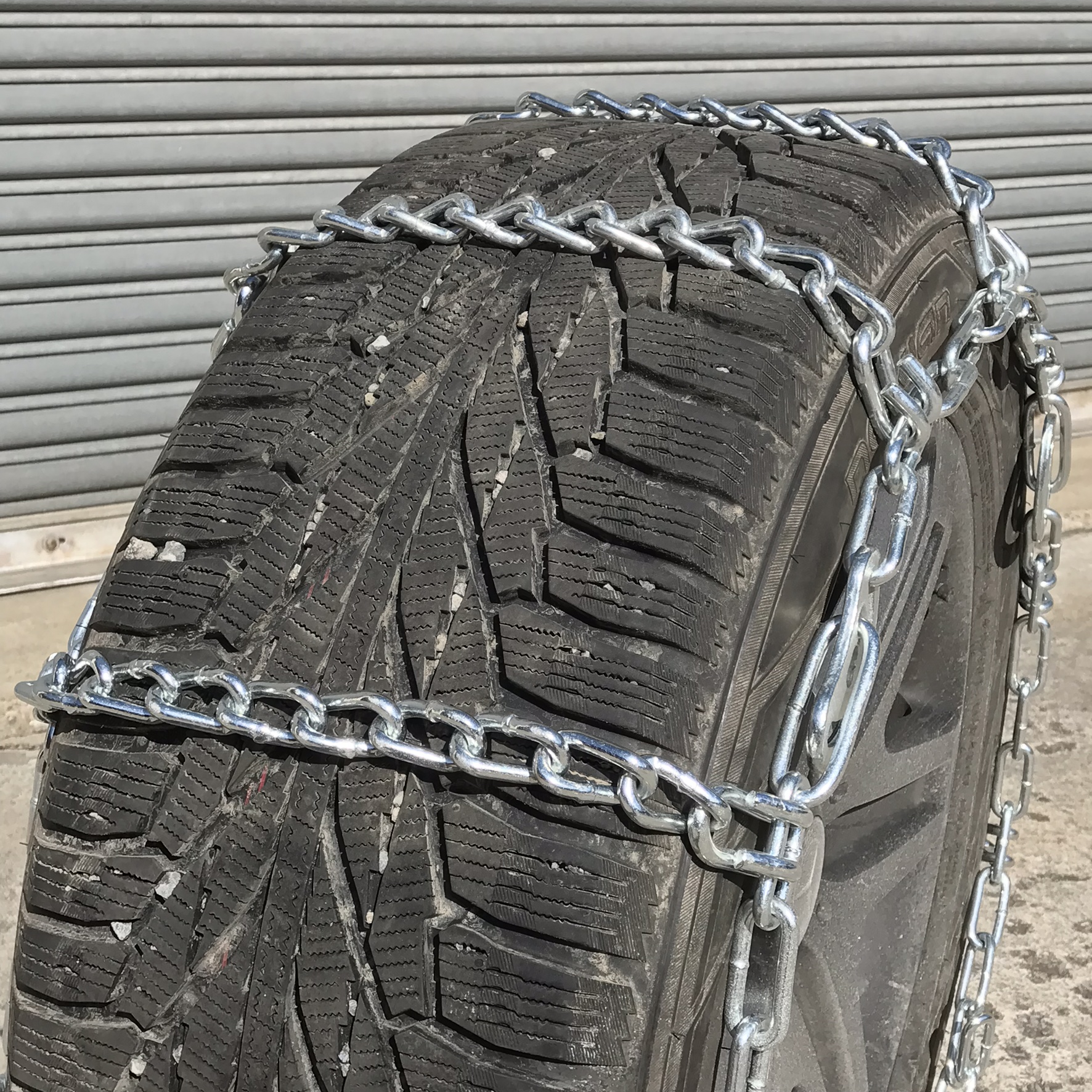 Tirechain Compatible With Ram 3500 Big Horn 4X2 2016 Lt285/60R20 Load Range E Tire Chains - image 2 of 3