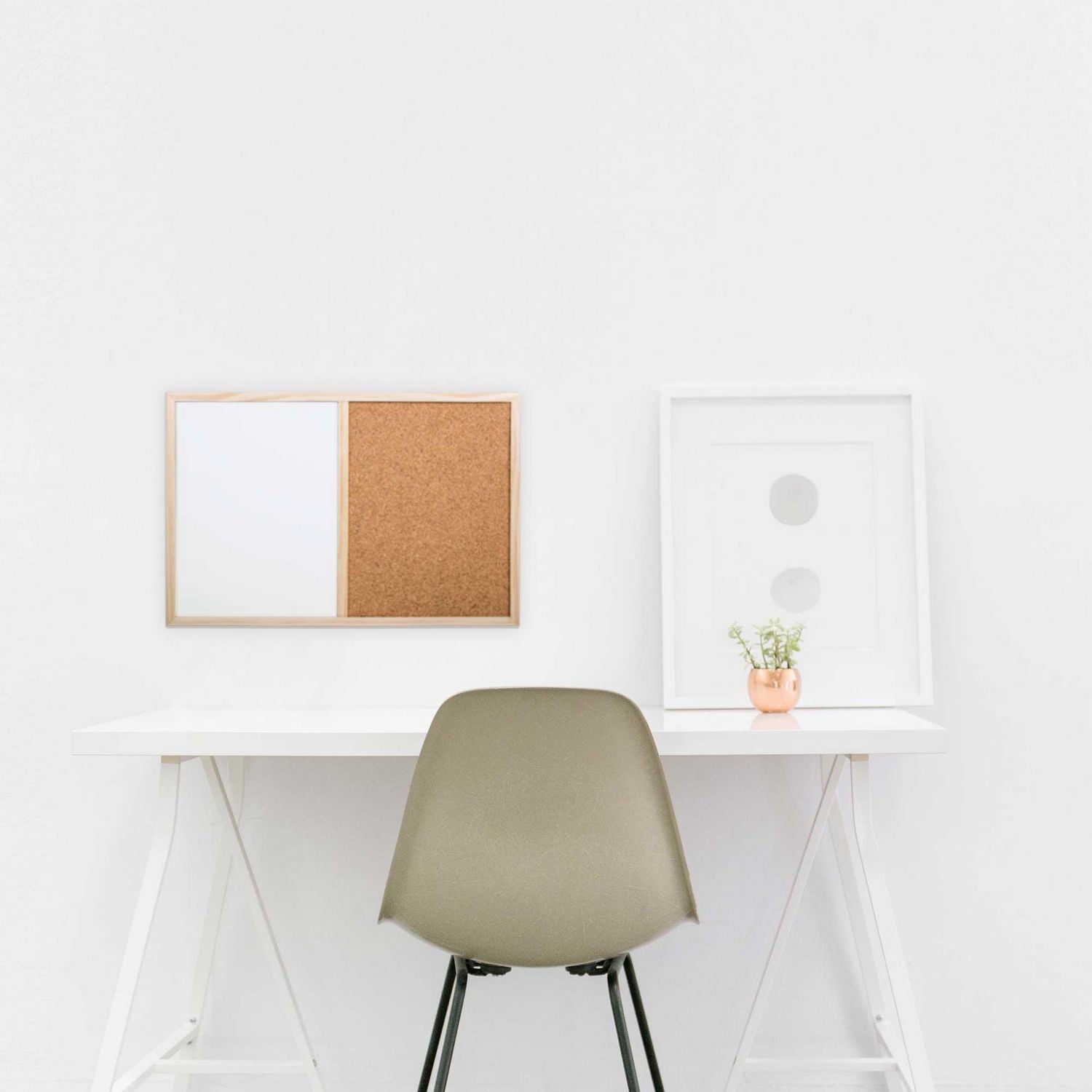 Office Works Tableaux moitiés blanc moitiés liège