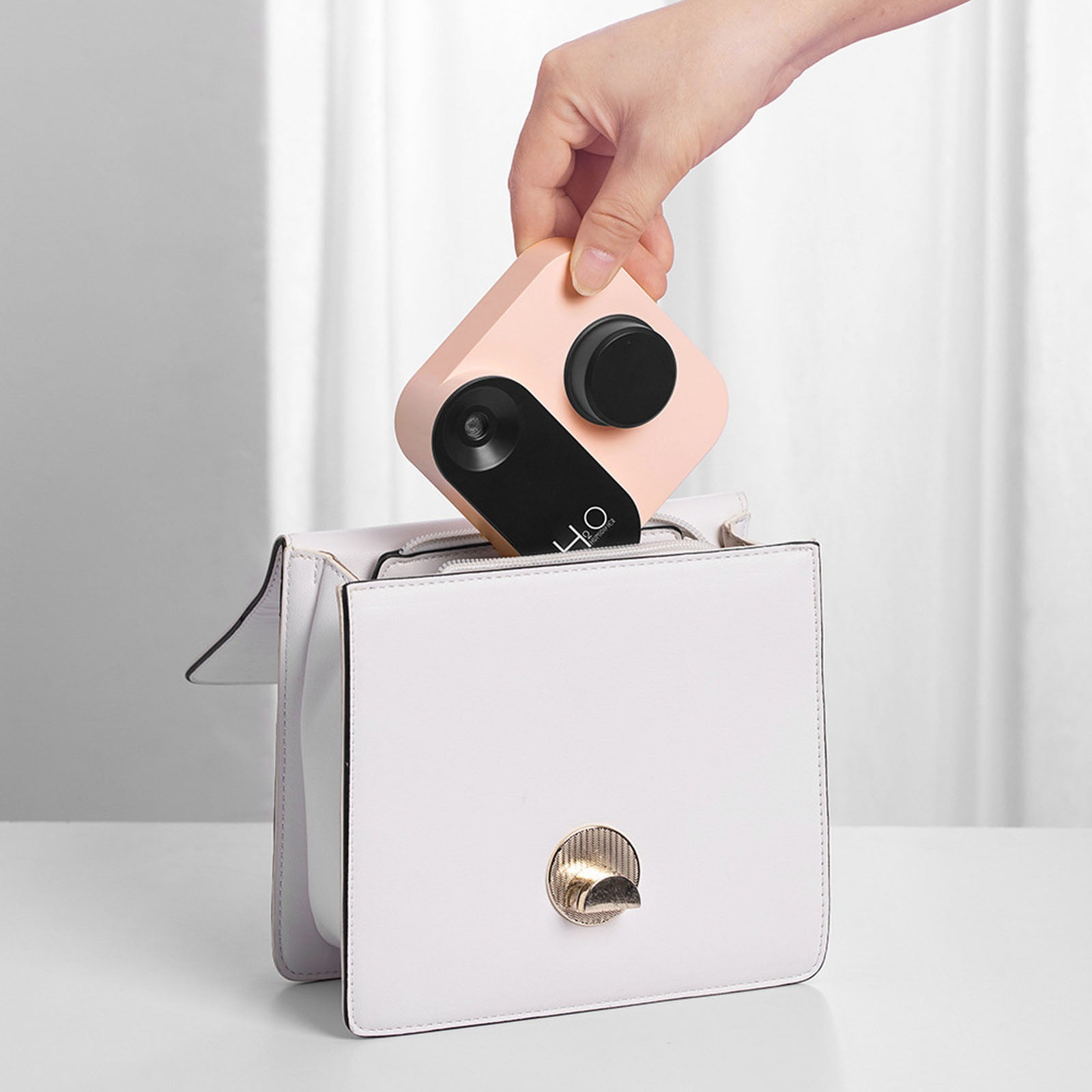Portable Mini USB Travel Humidifier with Auto Shut Off Super Quiet Cool Mist Air Moisturizer for Indoor Bedroom Desk Nightlight Leak
