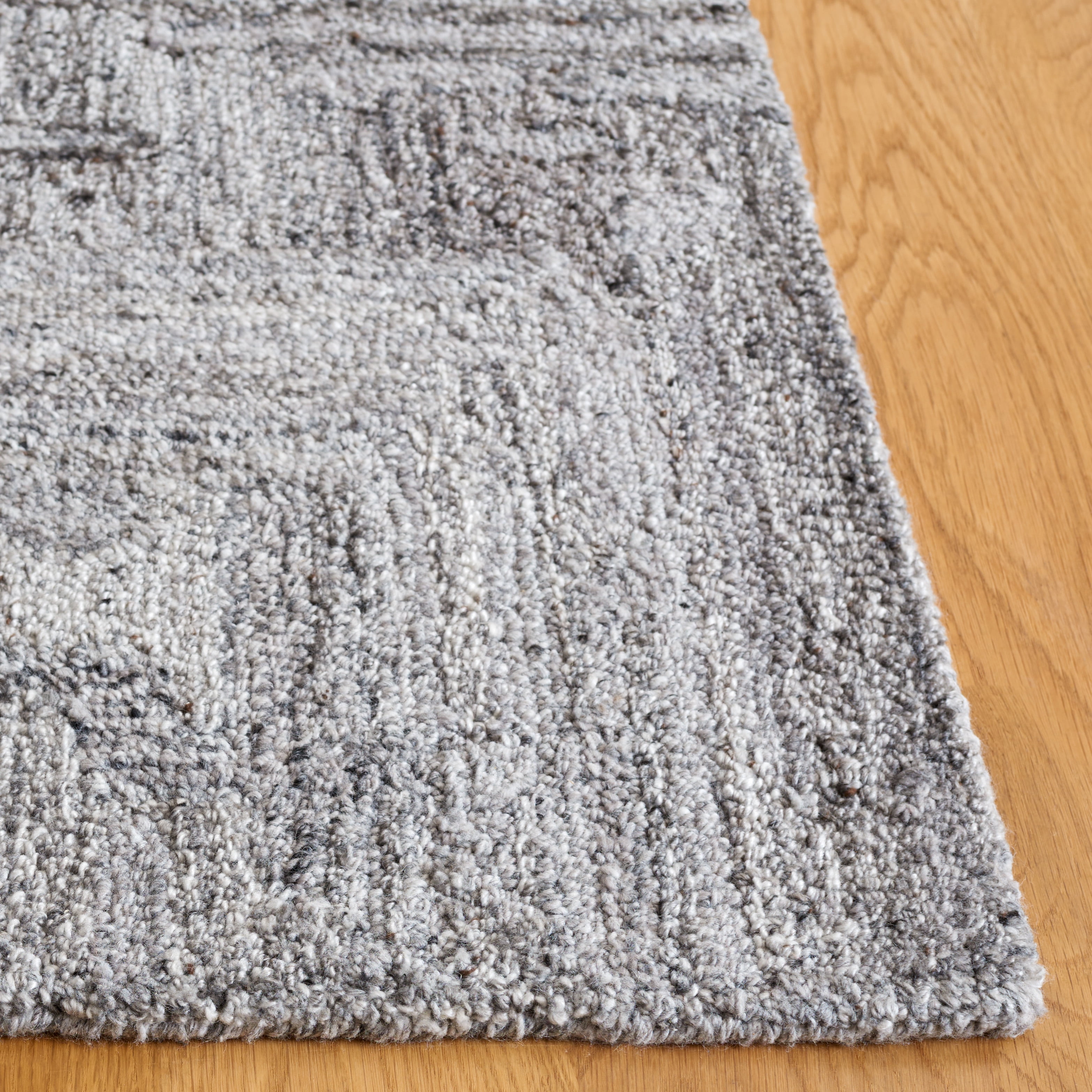 SAFAVIEH Abstract Madeline Geometric Area Rug, Gray, 5' x 8'