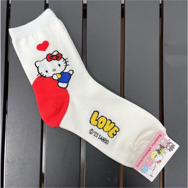 Sanrio-Calcetines transpirables de Hello Kitty para mujer, medias de algodón de tubo largo, para monopatín, informales, a la moda, ropa de juguete