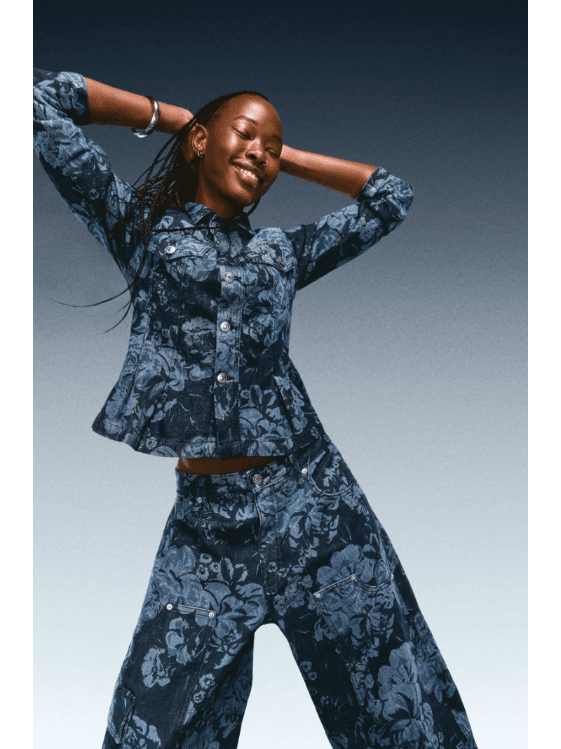 Free Assembly Women's and Women's Plus Pleated Peplum Denim Jacket