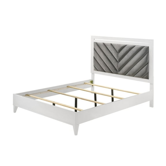 ACME Chelsie Eastern King Bed in Gray and White