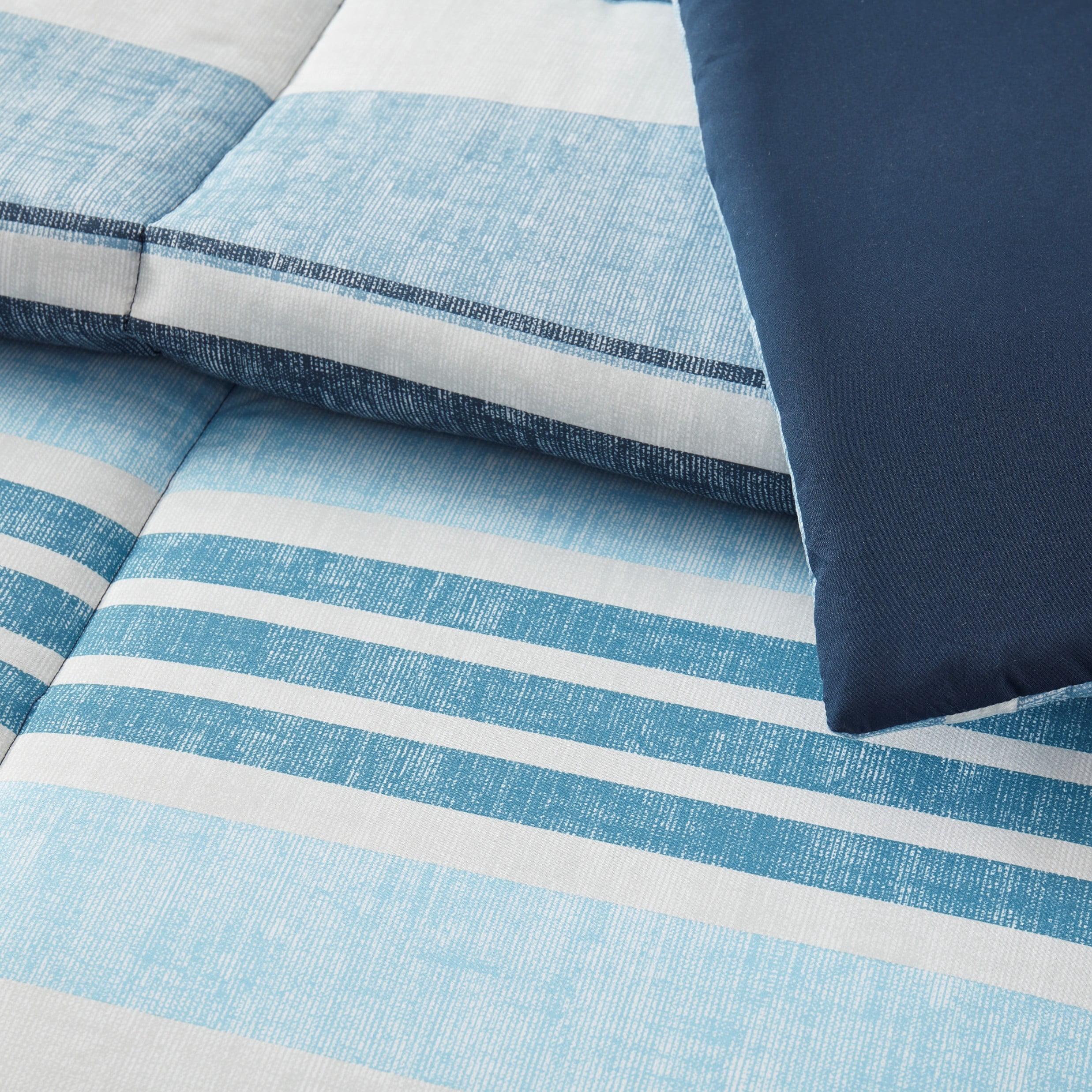 Mainstays All in One Reversible Comforter and Sheet set- 7 Piece, King, Blue Stripe