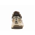 thumbnail image 4 of Saucony Men's ProGrid Omni 9 Gold Shoes, from StockX, 4 of 5