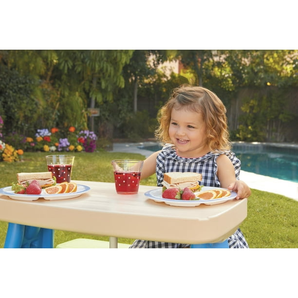 Little Tikes, Kids Durable Picnic Table with Umbrella, 42