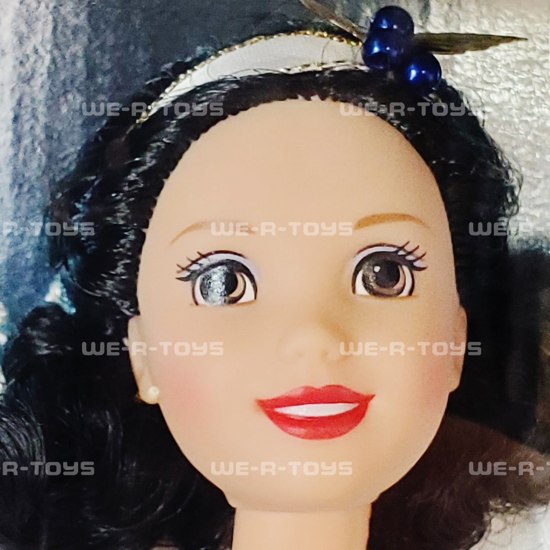 Snow white sales holiday barbie