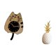 thumbnail image 5 of Reloj de pared con forma de gato y piña, silencioso, ideal para la cocina, la oficina o el hogar. Figura artificial para estantería o mesa. Regalo per, 5 of 8