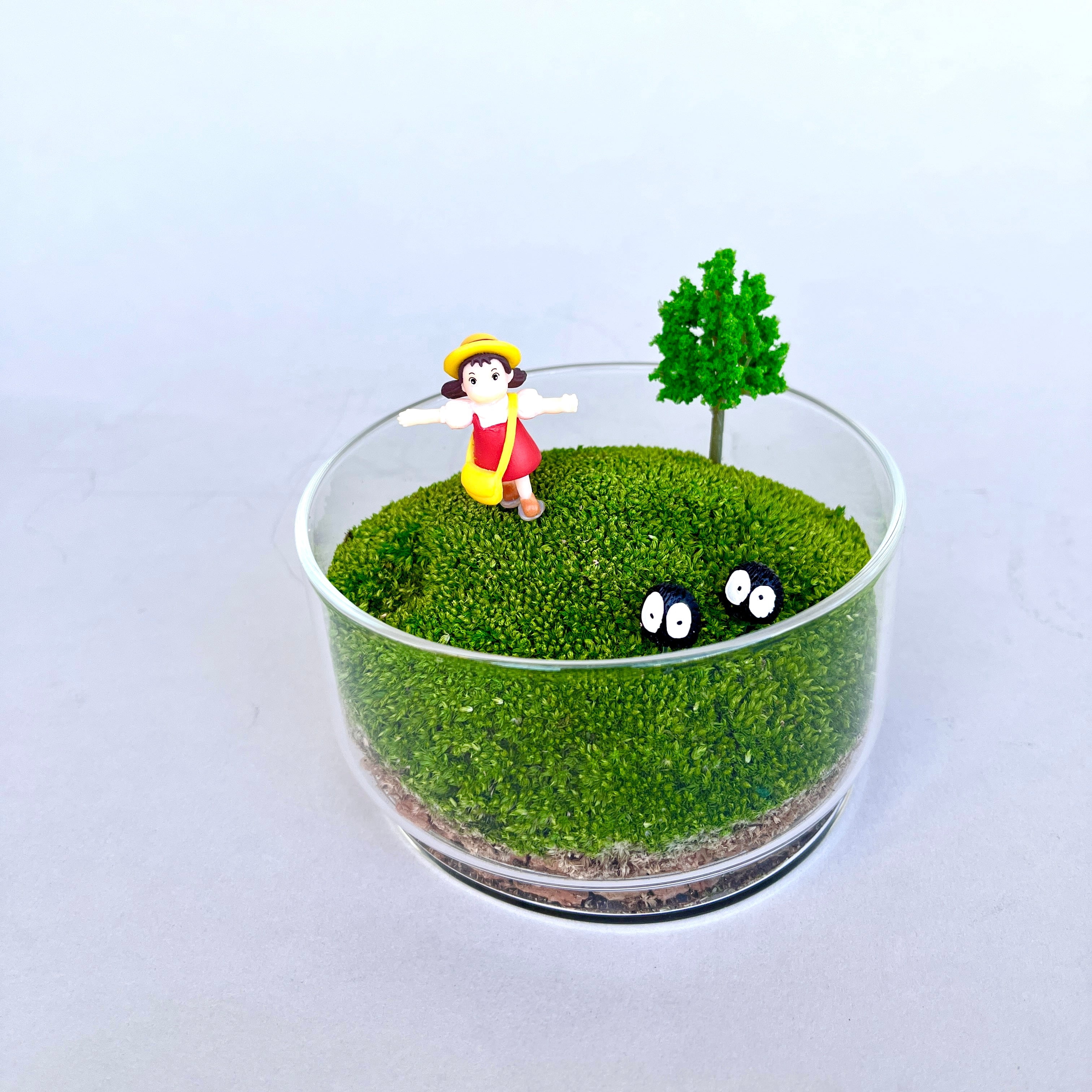 "Running to Freedom" Desktop Moss Decor Micro Landscape Lawn Handmade Decor Desktop Decoration Girl Graduation Gift Summer Holiday Gift
