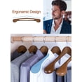 thumbnail image 2 of Perchas de madera para trajes HOUSE DAY con hombros anchos, paquete de 6 unidades, color nogal, 2 of 9