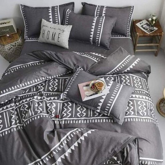 Hidden Zipper Closure Bedding, Reversible Striped Gradient Bed Set with Durable Microfiber Comforter for Gray And White Bohemian Theme