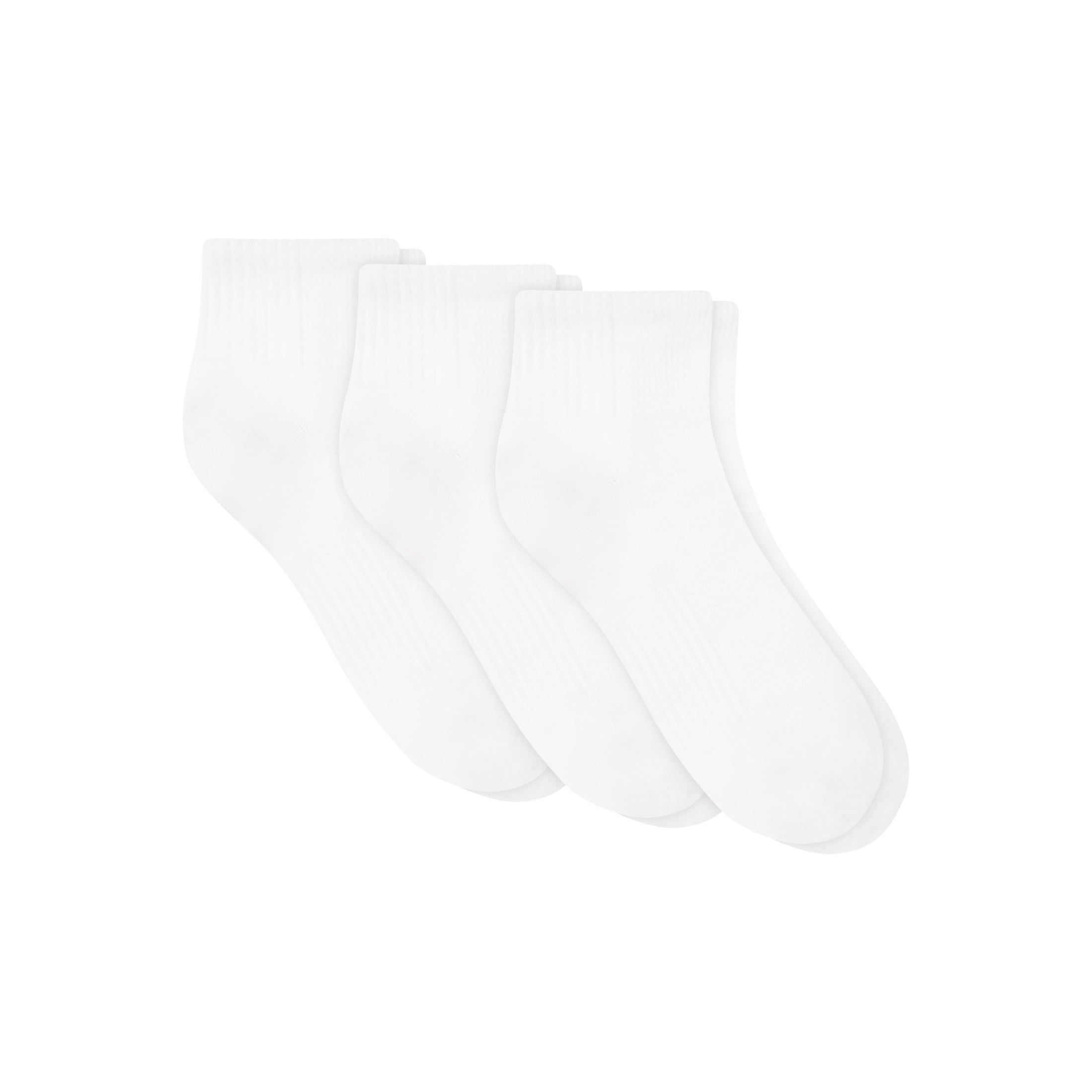 Hanes Mens Ankle Socks Value Pack, 3-Pack, Moves X-Temp 360-Degree Stretch Socks for Men