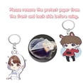 thumbnail image 2 of Conjunto regalo para fans de BTS - Bolsa, calcomanías, mascarillas, cinta cuello, llaveros, pulseras, insignias, 2 of 3