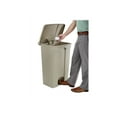 thumbnail image 3 of Safco 9923TN Large Capacity Plastic Step-On Receptacle  23 gal  Tan, 3 of 3