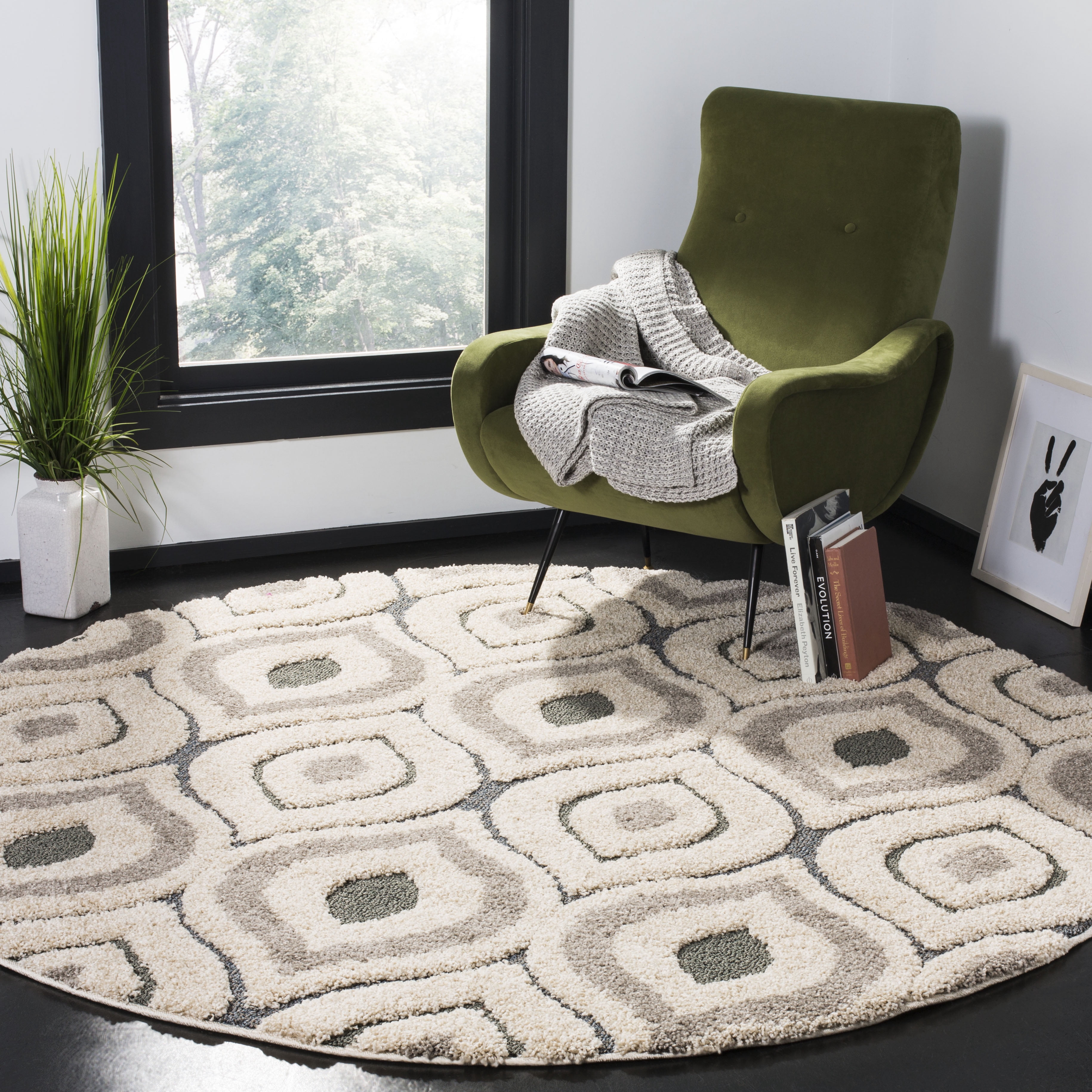 SAFAVIEH Arctic Shag Isolde Solid Area Rug, Taupe, 2' x 3'