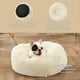 thumbnail image 3 of Cama para perros Bedsure Calming Donut, lavable para perros pequeños, 3 of 6