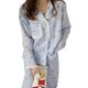 thumbnail image 1 of Conjunto de pijamas Lindo patrón de cereza con puntos Manga larga Frente abierto Conjunto de dormir suelto Ropa de dormir Azul XL para 57,5-65 kg, 1 of 8