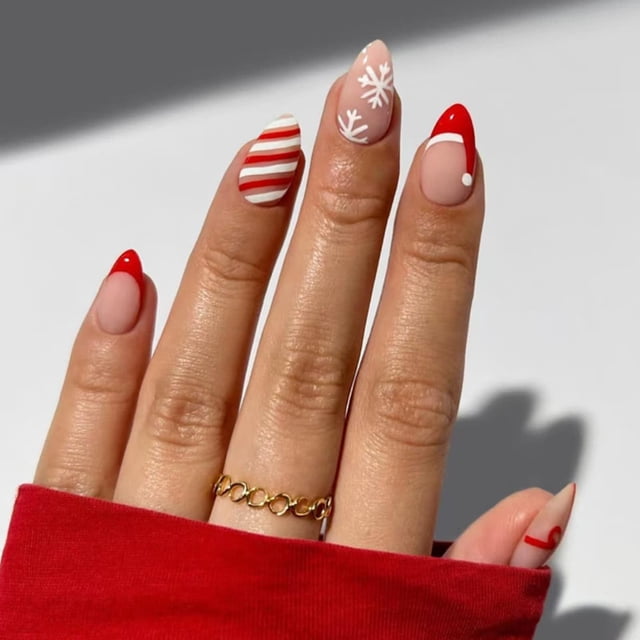 Uñas postizas adhesivas YIYILEIC navideñas rojas con copo de nieve, forma almendra, 24 piezas