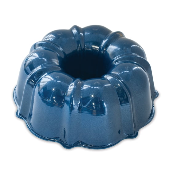 Nordic 8.50" x 8.50" Non-stick Formed Aluminum Bundt Cake Pan