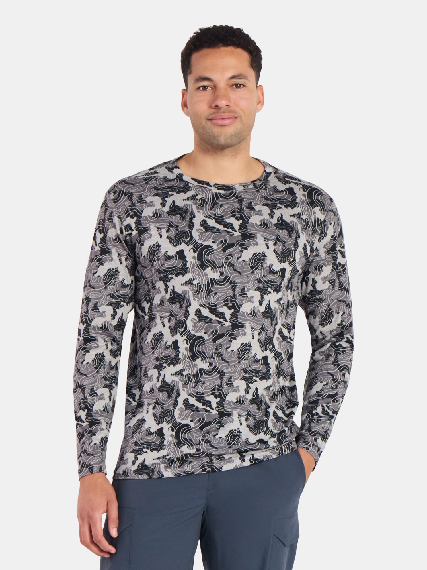Russell Athletic Men’s Runner Tech Tee with Long Sleeves, 3-Pack, Sizes S-2XL