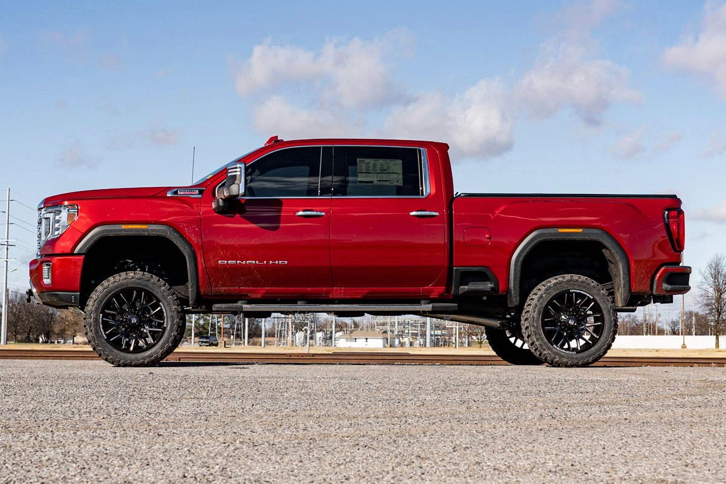 Rough Country 5" Suspension Lift Kit for 20-25 Chevy/GMC 2500/3500HD - 10230A