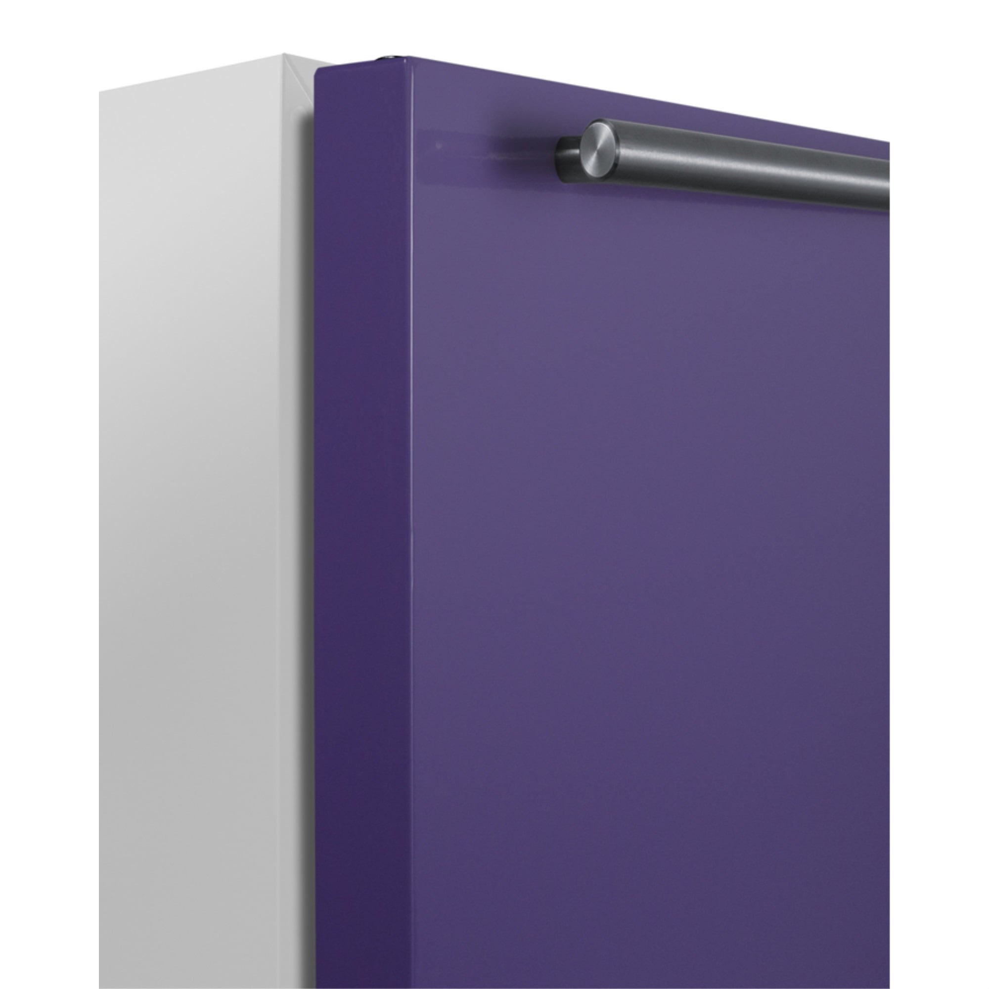 SUMMIT BRF611WHP compact refrigerator
